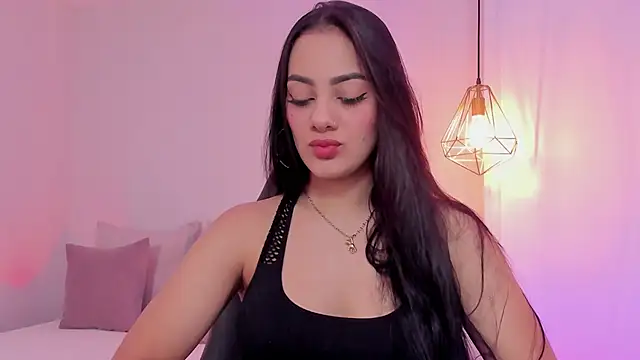 mallie quinn online show from 02-21-25, 01:00