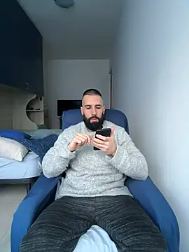 Snapshot of Gioeltoro89 chatting on 02-20-26, 04:09 Gioeltoro89 online show from 02-20-26, 04:09