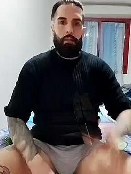 Snapshot of Gioeltoro89 chatting on 12-17-24, 04:11 Gioeltoro89 online show from 12-17-24, 04:11