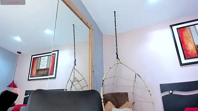ebbafernandez  online show from 07-05-26, 12:23