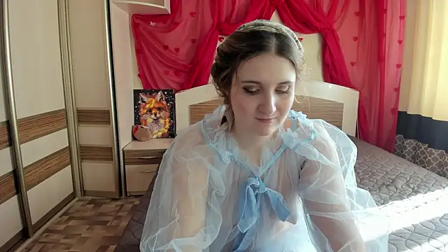 Miss Elsa  online show from 04-11-26, 05:26