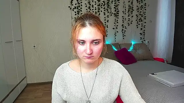 Snapshot of Miss_Elsa_ chatting on 03-04-25, 08:57 Miss Elsa online show from 03-04-25, 08:57