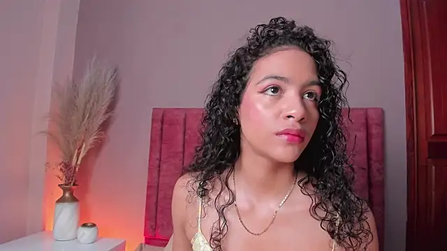 AntonellaHall  online show from 11-10-25, 12:32