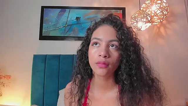 AntonellaHall  online show from 11-05-25, 12:08