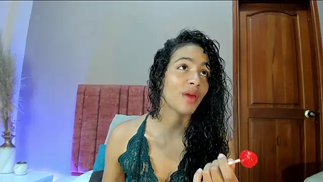 AntonellaHall  online show from 06-10-26, 12:56