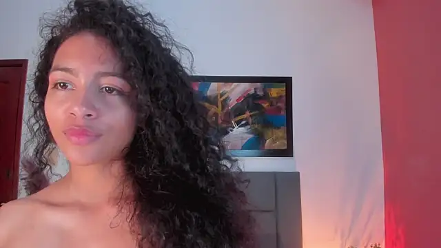 Snapshot of AntonellaHall_ chatting on 09-09-25, 11:47 AntonellaHall online show from 09-09-25, 11:47