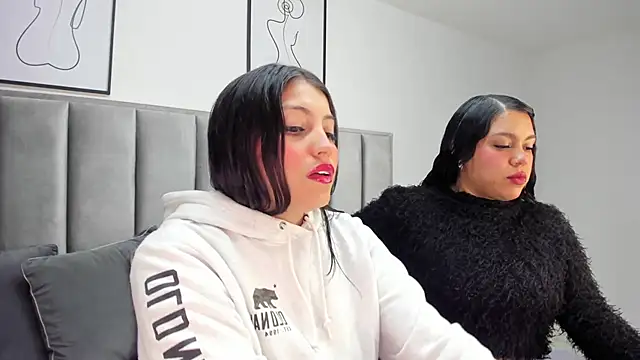 Laiia Page online show from 10-06-25, 12:28