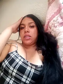 Laiia Page online show from 03-25-26, 01:21