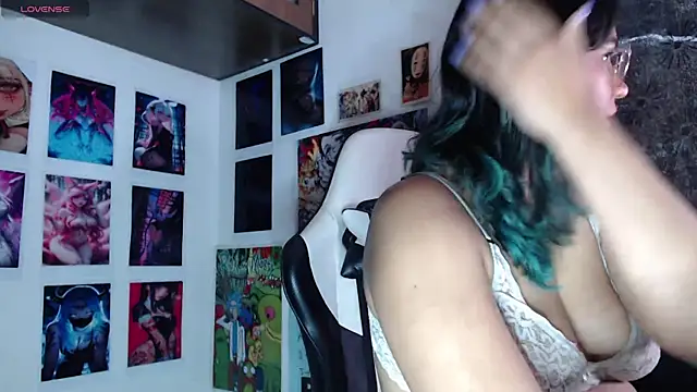 gigiqueen 18 online show from 06-04-26, 05:39