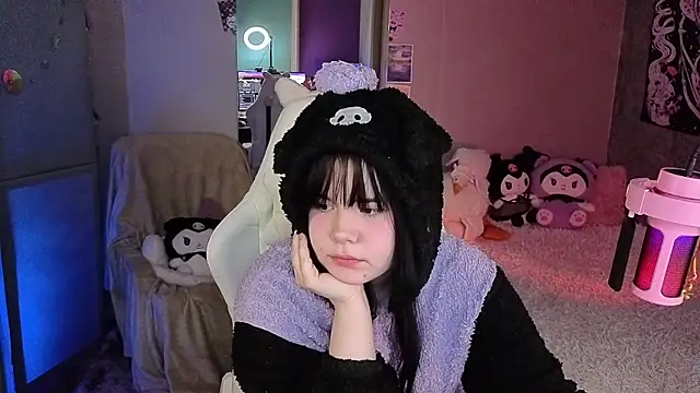 ClaireFaers  online show from 01-14-26, 10:13