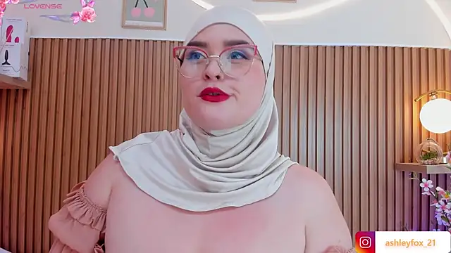 ashleyfox 01 online show from 02-24-25, 03:20