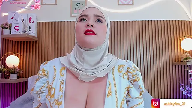 ashleyfox 01 online show from 02-21-25, 11:22