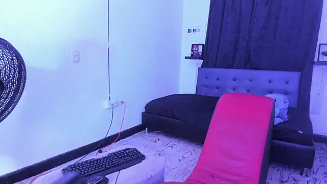 Snapshot of Camila_TransGirl chatting on 03-11-25, 03:47 Camila TransGirl online show from 03-11-25, 03:47