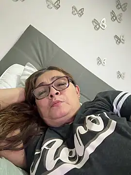 Snapshot of AntonellaAlondra4 chatting on 02-11-26, 02:55 AntonellaAlondra4 online show from 02-11-26, 02:55