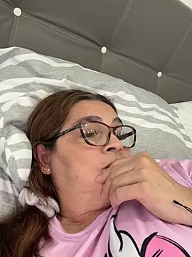 Snapshot of AntonellaAlondra4 chatting on 02-12-26, 01:55 AntonellaAlondra4 online show from 02-12-26, 01:55