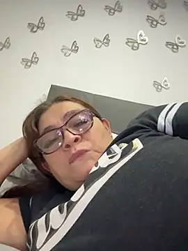 AntonellaAlondra4 online show from 03-25-26, 03:06