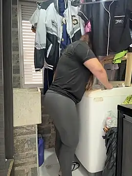 Snapshot of AntonellaAlondra4 chatting on 02-22-26, 07:15 AntonellaAlondra4 online show from 02-22-26, 07:15