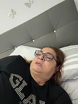 Snapshot of AntonellaAlondra4 chatting on 02-24-26, 02:29 AntonellaAlondra4 online show from 02-24-26, 02:29