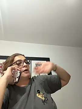 AntonellaAlondra4 online show from 04-12-26, 03:10