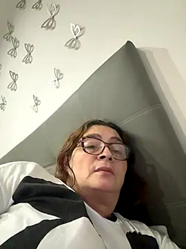 AntonellaAlondra4 online show from 11-10-25, 03:55