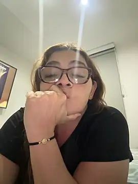 Snapshot of AntonellaAlondra4 chatting on 10-05-25, 03:08 AntonellaAlondra4 online show from 10-05-25, 03:08