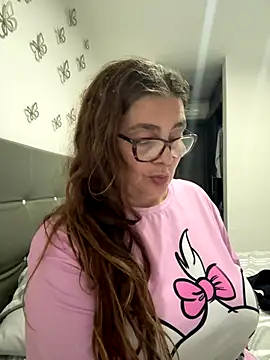 AntonellaAlondra4 online show from 10-31-25, 04:31