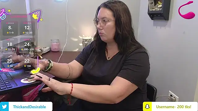 ThickGirlsDoItBetter online show from 10-21-25, 11:48