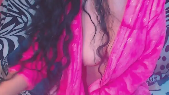 Snapshot of Ary_z chatting on 10-19-25, 03:20 Ary z online show from 10-19-25, 03:20