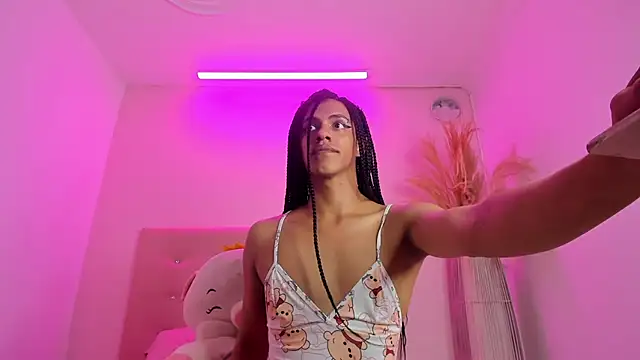 Snapshot of APRILL_FOXX chatting on 02-20-25, 02:13 APRILL FOXX online show from 02-20-25, 02:13