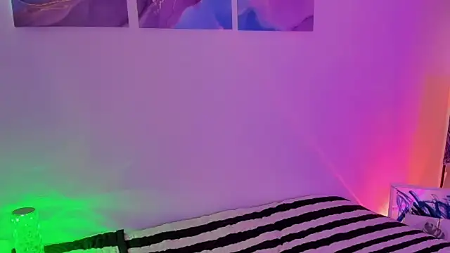 Pretty  zoe online show from 03-18-25, 08:05