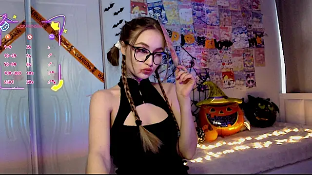 Milky way UwU online show from 10-30-25, 08:34