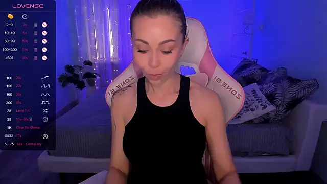 AdeleRoberts online show from 04-02-26, 02:08