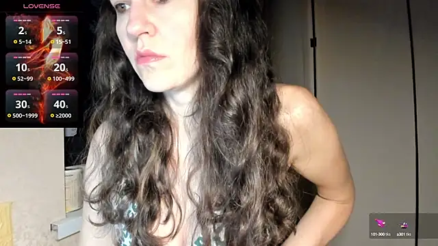 Snapshot of Found_Me chatting on 12-13-24, 01:37 Found Me online show from 12-13-24, 01:37