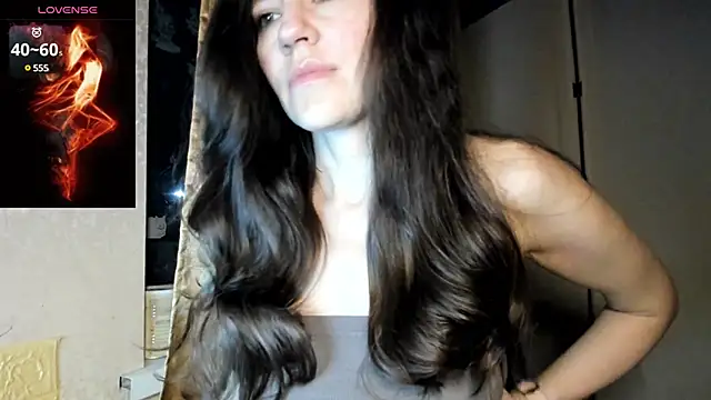 Snapshot of Found_Me chatting on 12-10-24, 02:05 Found Me online show from 12-10-24, 02:05