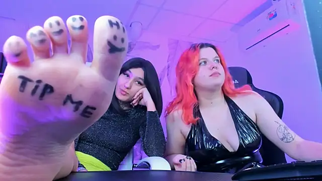 NielletaBlossom online show from 02-27-25, 08:46