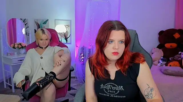 NielletaBlossom online show from 10-12-25, 02:35