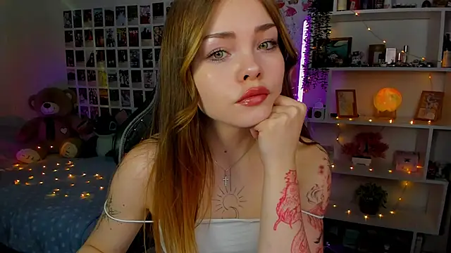 AkiraKatsu online show from 09-25-25, 03:07