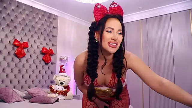 TianaPosh online show from 12-20-25, 09:39