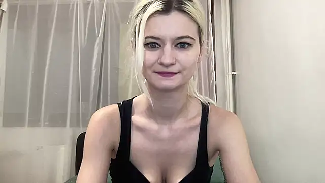 Onika Love online show from 05-28-26, 02:01