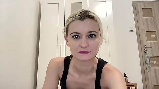 Onika Love online show from 02-11-26, 03:12