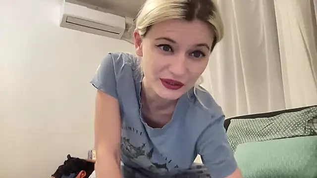 Onika Love online show from 06-08-26, 01:22