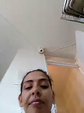 Snapshot of Alisson_420 chatting on 09-20-25, 02:22 Alisson 420 online show from 09-20-25, 02:22