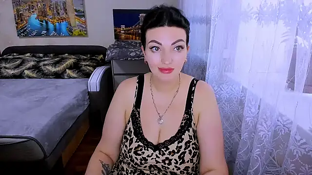 Snapshot of Lady_Boom_Wild_ chatting on 06-22-26, 05:10 Lady Boom Wild online show from 06-22-26, 05:10