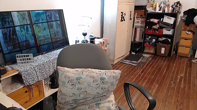 bunnylolaa4 online show from 11-08-25, 06:50