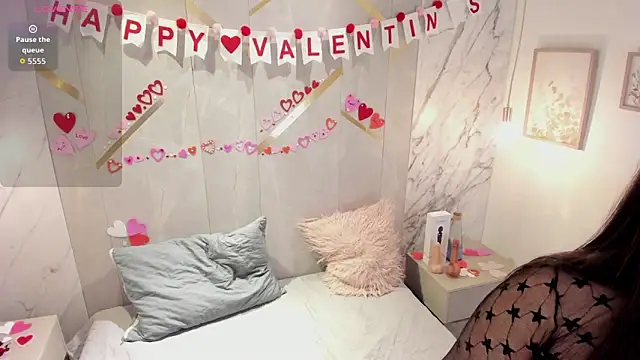 rose nova online show from 02-08-26, 08:06