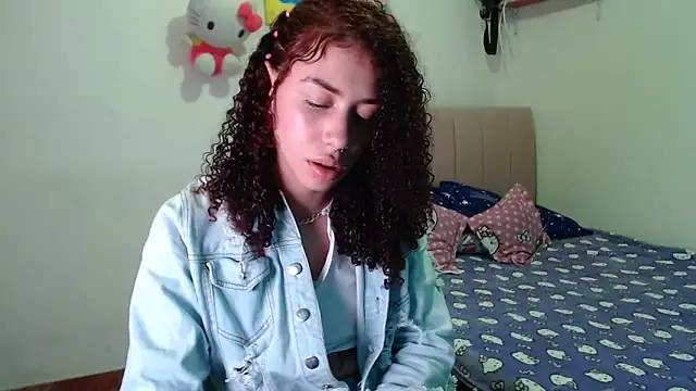 Perla web09 online show from 09-11-25, 09:59