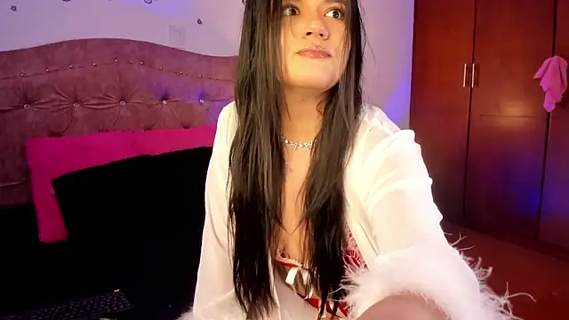 Snapshot of DesireSweet chatting on 09-09-25, 02:21 DesireSweet online show from 09-09-25, 02:21