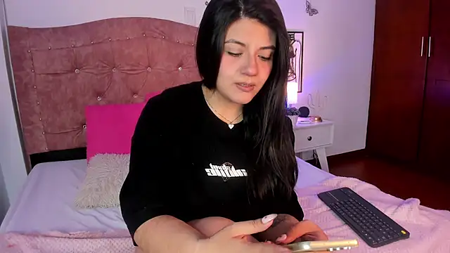 DesireSweet online show from 05-13-26, 10:33