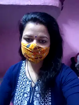 Snapshot of bobbyronak chatting on 03-07-25, 10:24 bobbyronak online show from 03-07-25, 10:24