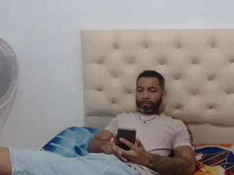 Snapshot of kevijos chatting on 12-10-24, 04:38 kevijos online show from 12-10-24, 04:38